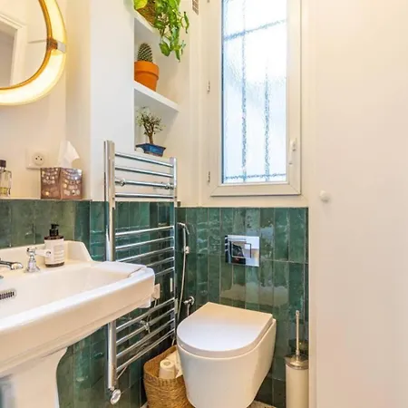 Apartment Avec Jardin Pres De La Tour Eiffel